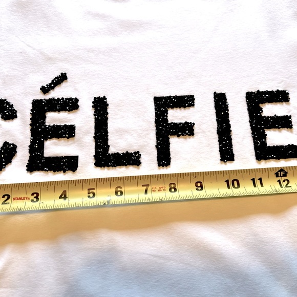 CÉLFIE in black beaded letters on white t-shirt Top - white stretchy fabric - Picture 3 of 14